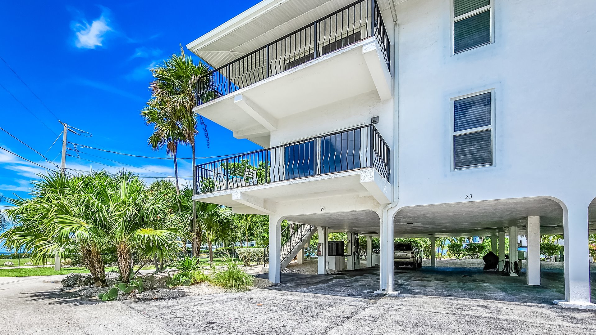 Paradise Pointe