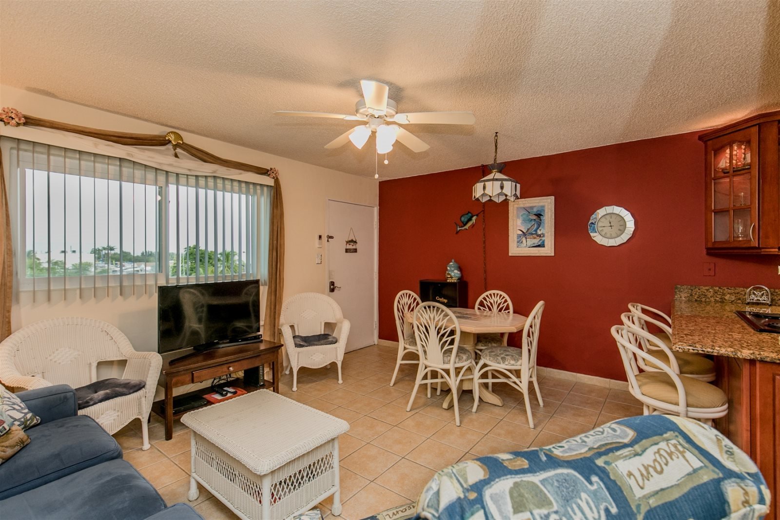 Comfy Condo